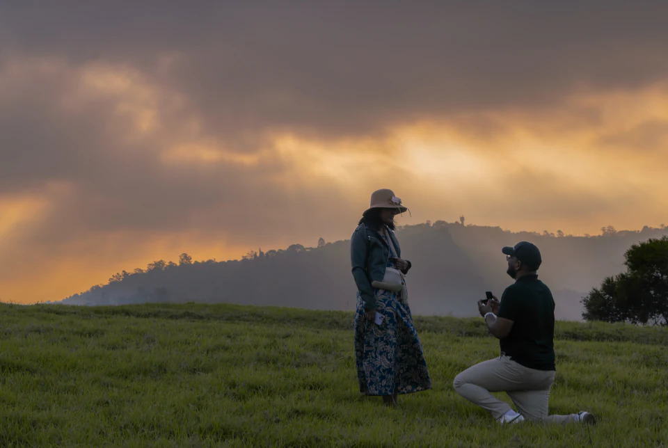 Engagement and wedding photography by AKGraphics