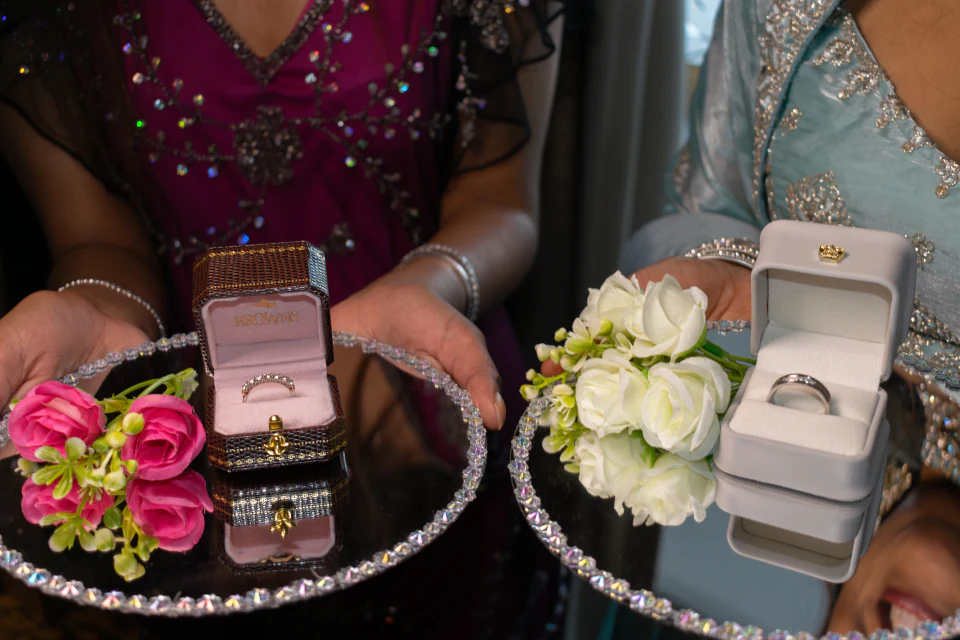Engagement and wedding photography by AKGraphics